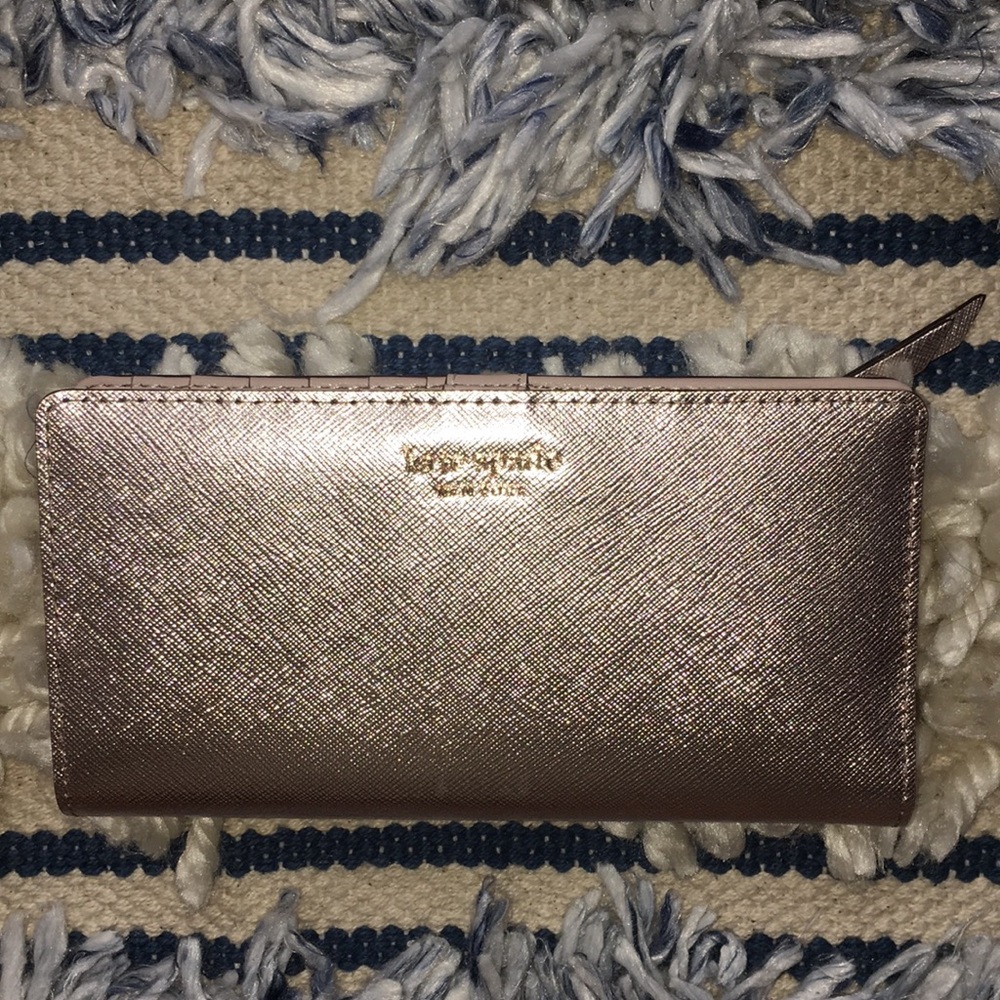 NWT GOLD KATE SPADE BIFOLD WALLET